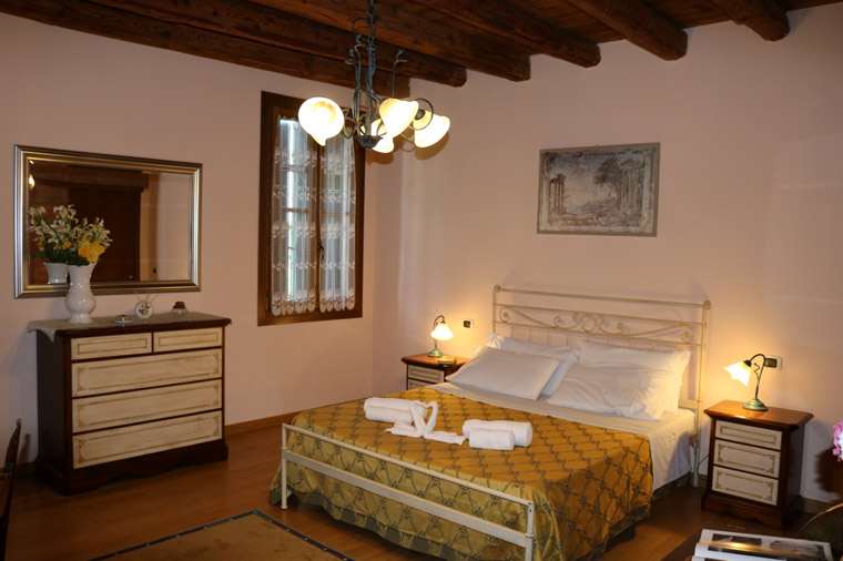 Gli appartamenti :: Agriturismo Millefiori - Corte delle Rose